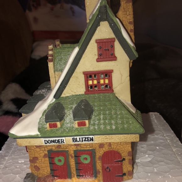 North Pole series - Picture 3 of 4